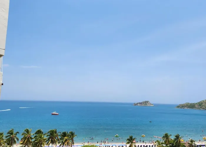 Edificio Macondo En El Rodadero Con Vista Al Mar, No Se Paga Manilla
