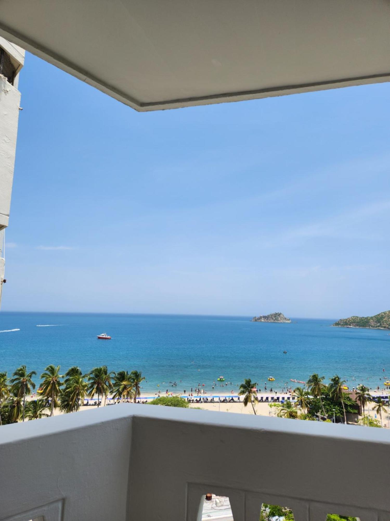 Apartment Edificio Macondo En El Rodadero Con Vista Al Mar, No Se Paga Manilla *