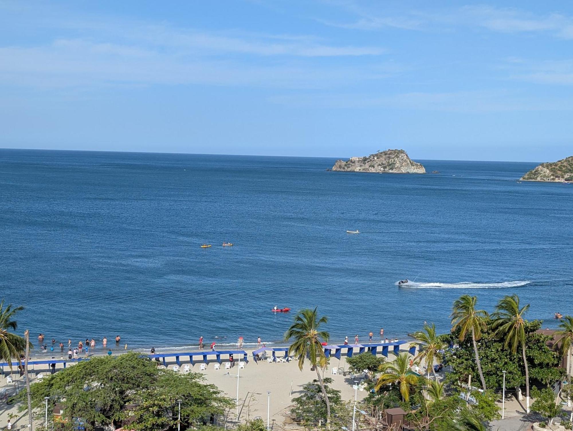 Edificio Macondo En El Rodadero Con Vista Al Mar, No Se Paga Manilla * Gaira