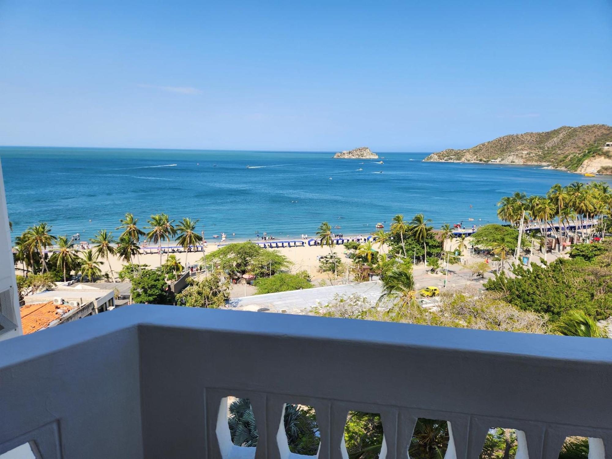 Edificio Macondo En El Rodadero Con Vista Al Mar, No Se Paga Manilla Apartment *