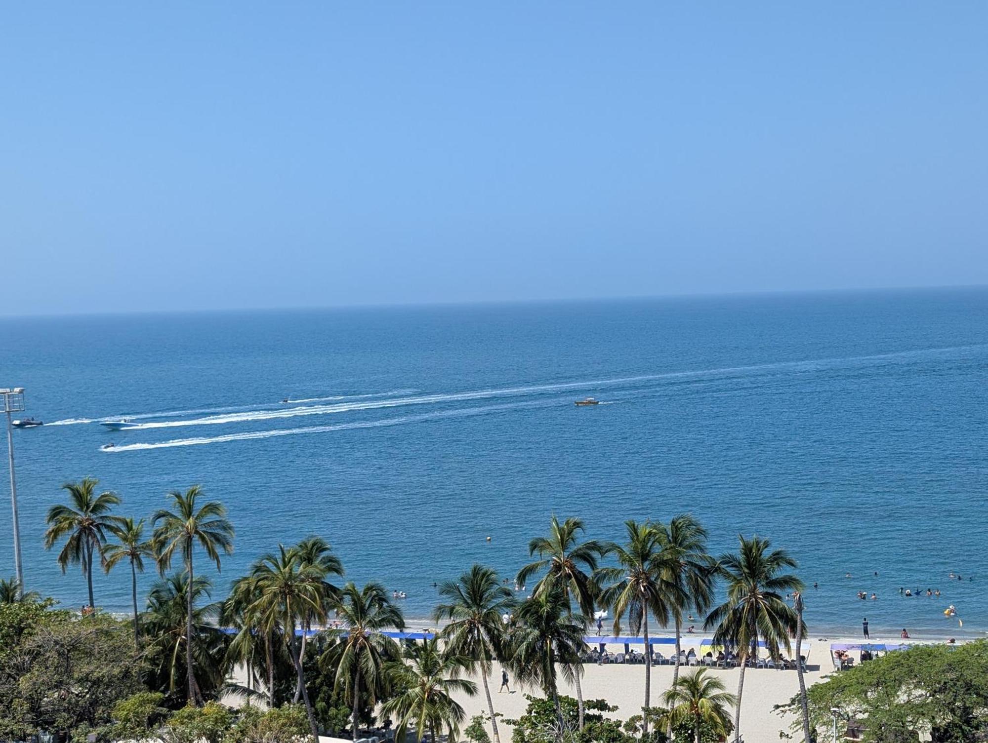 Edificio Macondo En El Rodadero Con Vista Al Mar, No Se Paga Manilla *